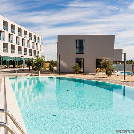 Hotel Olea Novalja Kültér fotó