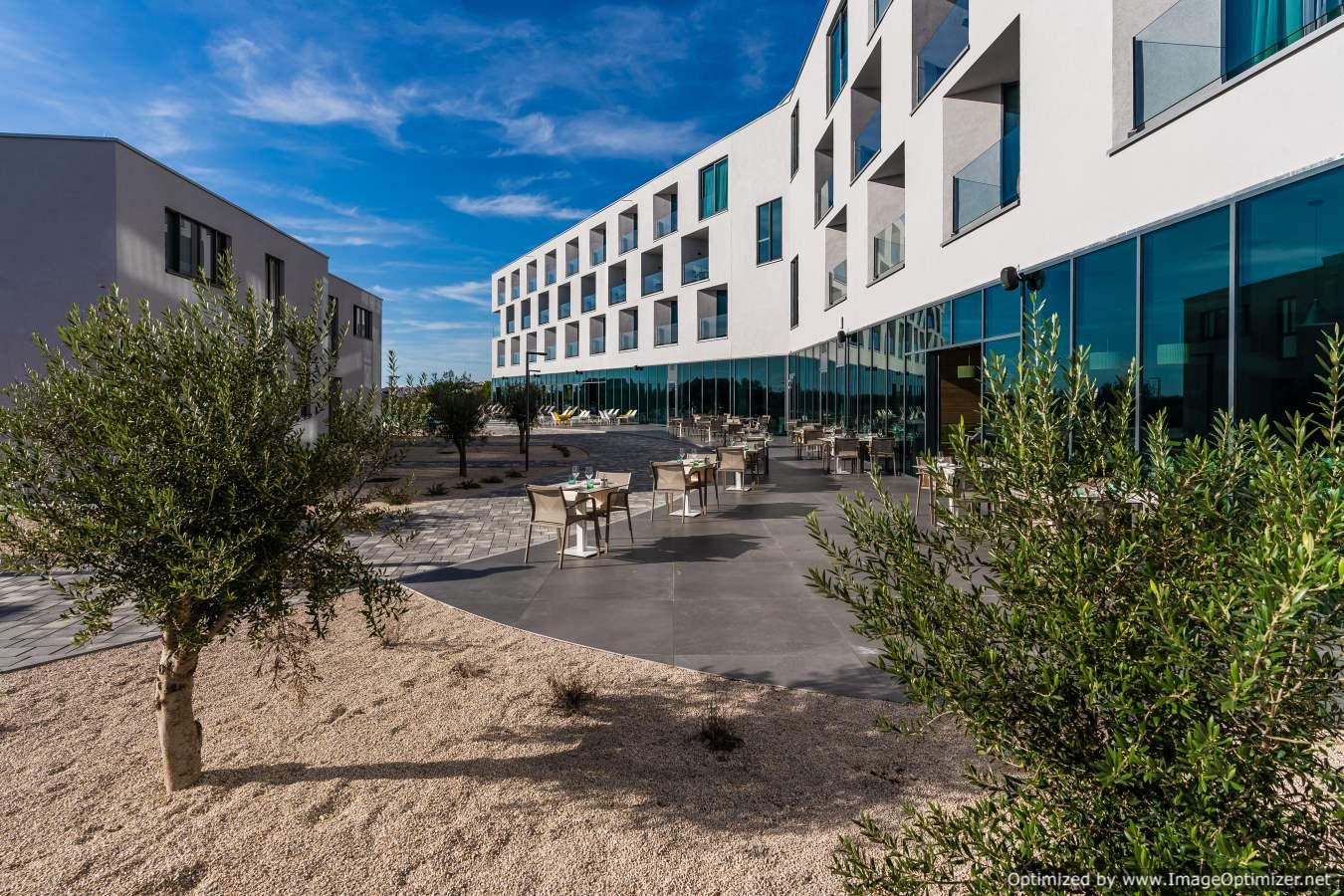 Hotel Olea Novalja Kültér fotó